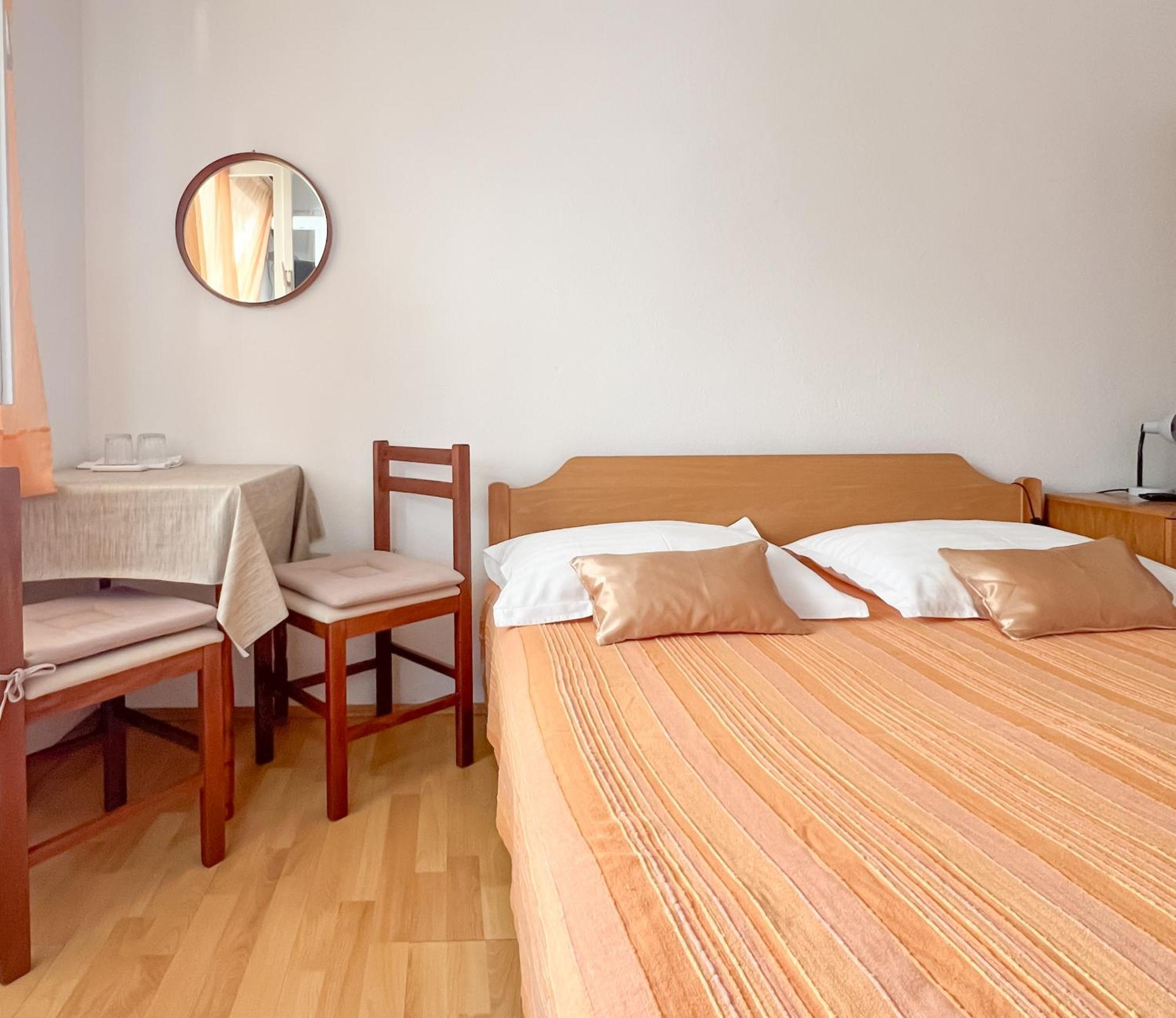 Seaside Apartments And Rooms 바스카보다 외부 사진