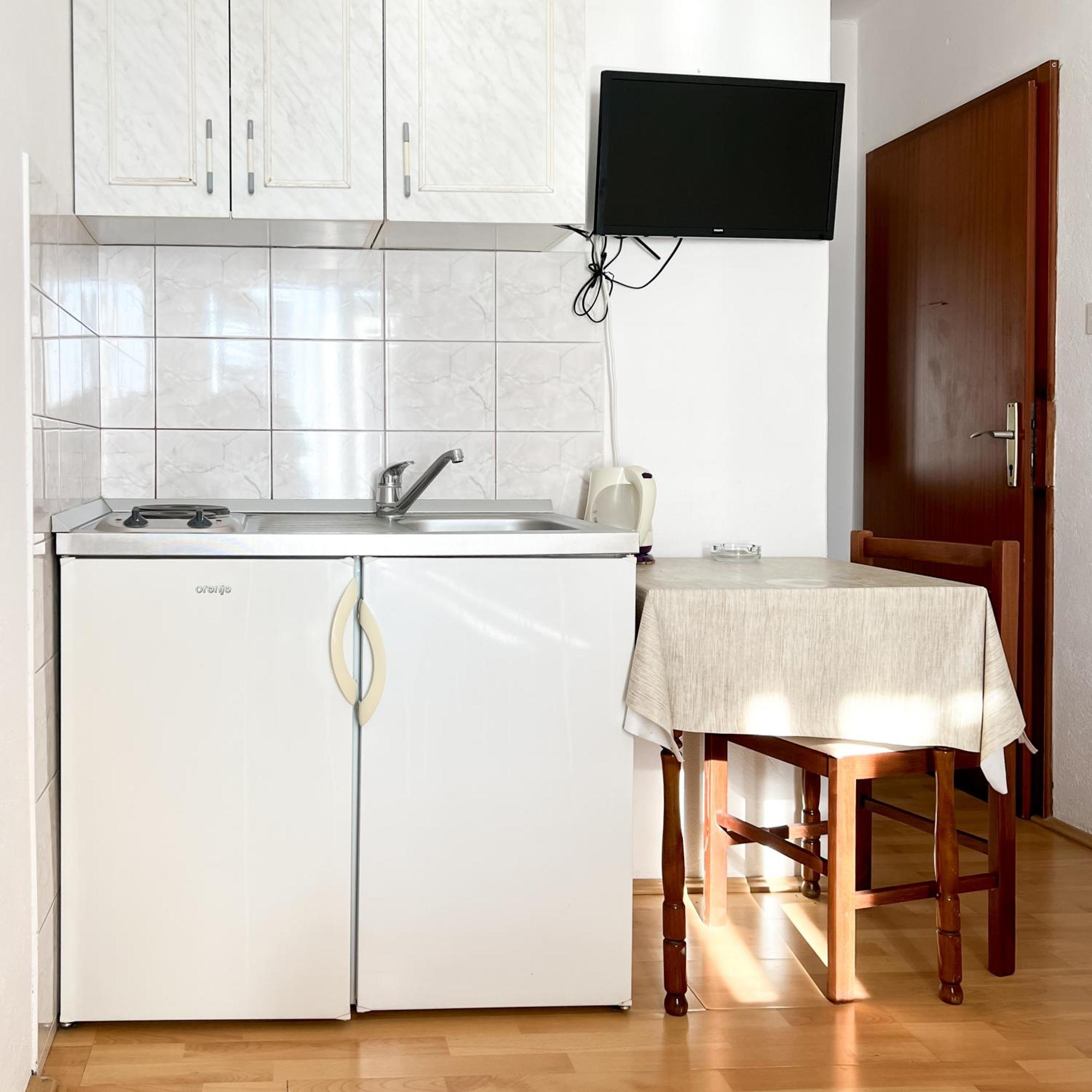 Seaside Apartments And Rooms 바스카보다 외부 사진